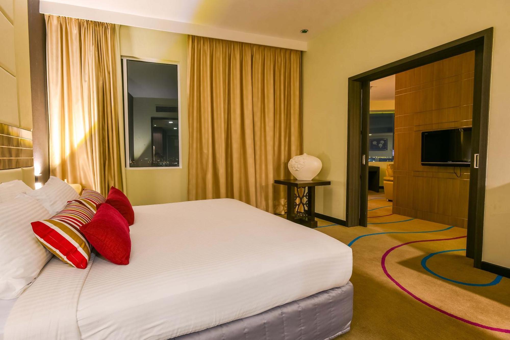 Hotel Premiere - Complimentary Shuttle To Wholesale Market Klang
