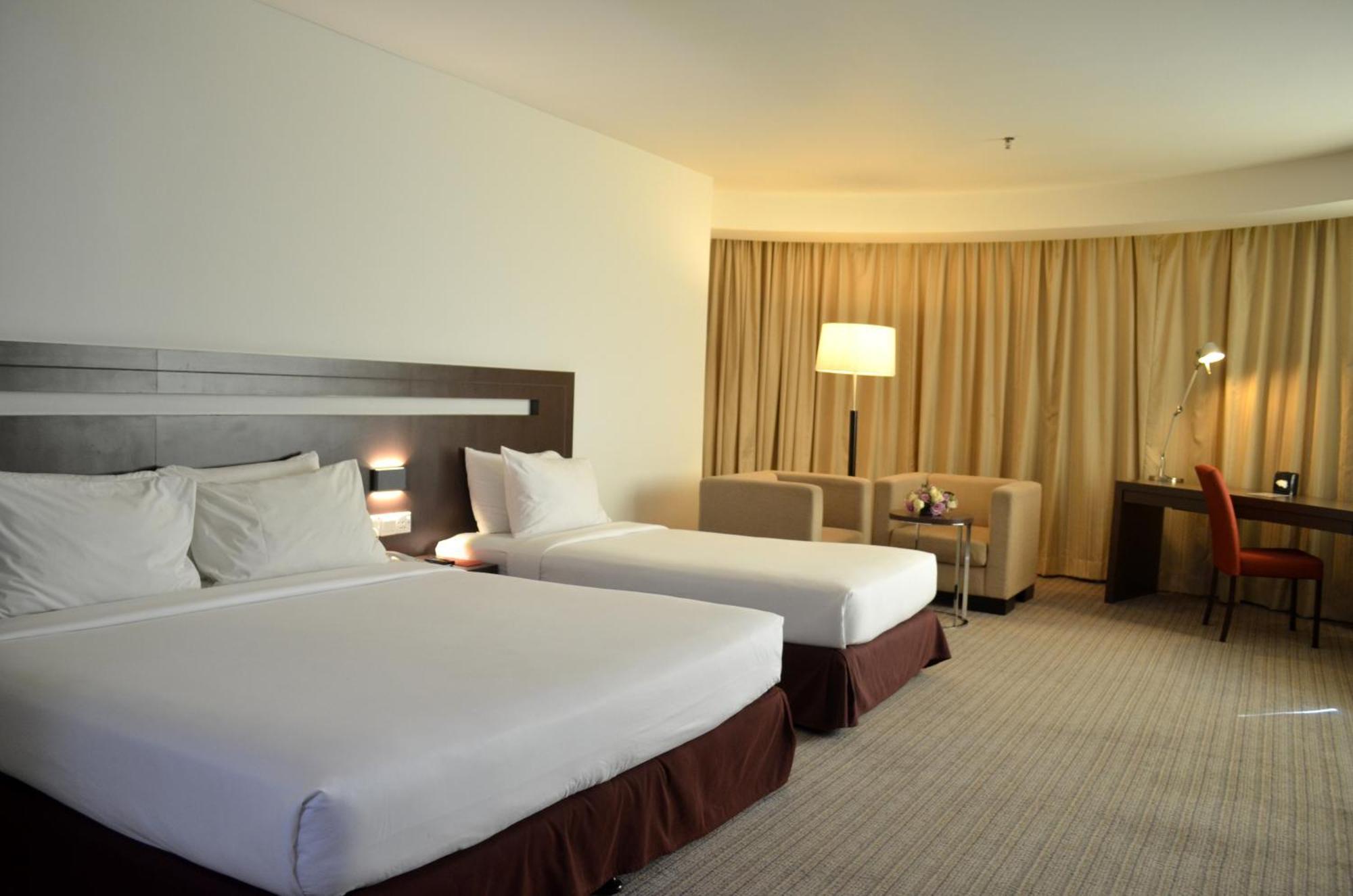 Premiere - Complimentary Shuttle To Wholesale Market Hotel Klang