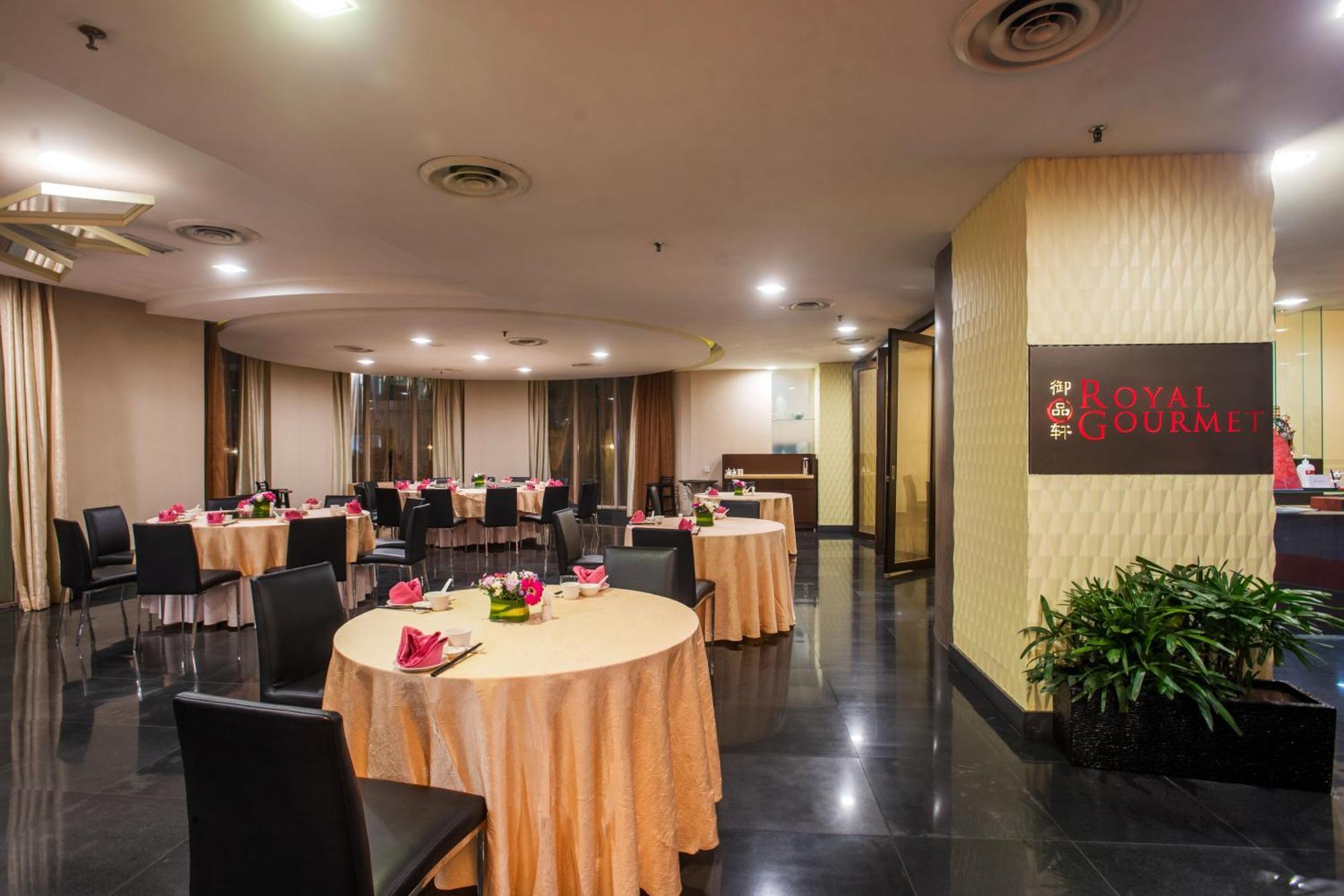 Hotel Premiere - Complimentary Shuttle To Wholesale Market